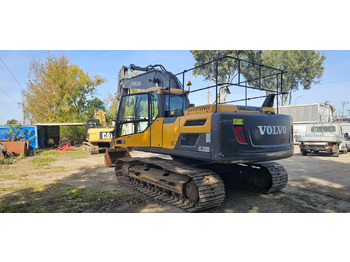 Crawler excavator VOLVO EC220DL