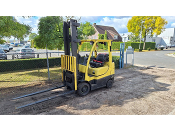 LPG forklift Hyster S3.0ft: picture 2