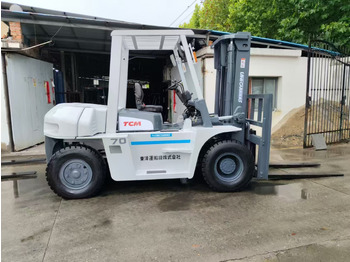 Diesel forklift TCM