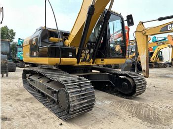 Crawler excavator CAT 320 D: picture 4