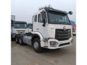 Tractor unit SINOTRUK HOWO