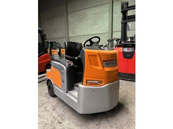 Tow tractor STILL