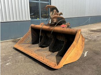 Excavator