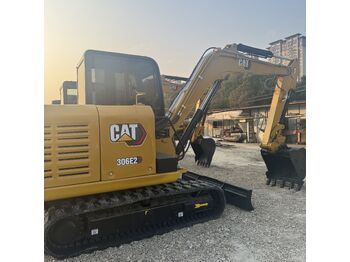 Mini excavator CATERPILLAR 306E2