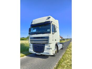 Tractor unit DAF XF 105 460