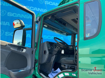 Box truck SCANIA P 320 DB6x2*4MNB RETARDER FULL AIR 8T TAIL LIFT 2T: picture 3