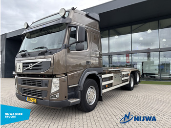 Container transporter/ Swap body truck VOLVO FM 420
