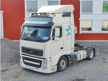 Tractor unit VOLVO FH13