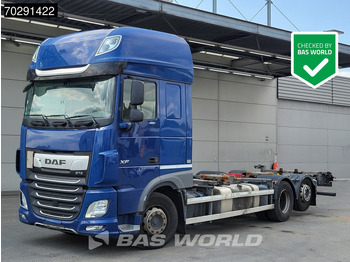 Container transporter/ Swap body truck DAF XF 480