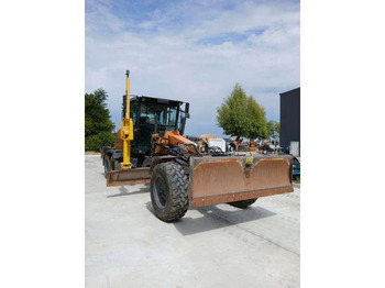 Grader Case 836C AWD EQUIPEE 3D: picture 5