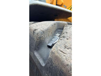 Wheel loader Liebherr L544 2PLUS2: picture 5