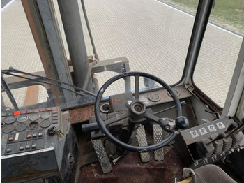 Diesel forklift Kalmar DCB32-1200: picture 4