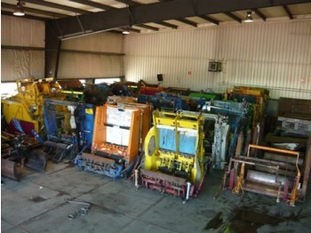 Garbage truck body