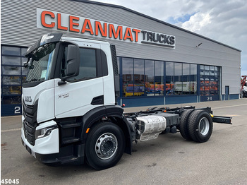 Cab chassis truck IVECO Stralis