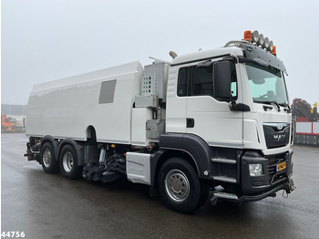 Road sweeper MAN TGS 26.440 Euro 6 Beam S14000 Wegdekreiniger: picture 5