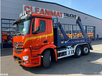 Skip loader truck MERCEDES-BENZ Antos