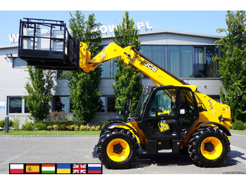 Telescopic handler JCB