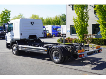 Cab chassis truck MERCEDES-BENZ 1223 / Full ADR / 440 cm chassis / Sleeper cab / 175 tho. km: picture 5