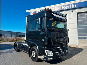Tractor unit DAF XF 530