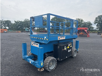 Scissor lift GENIE