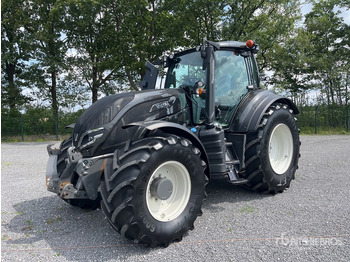 Farm tractor VALTRA T-series