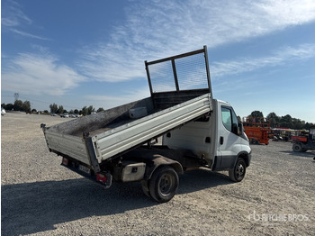 Tipper van 2015 Iveco Daily 35-110 Autocarro ribaltabile: carichi leggeri: picture 3
