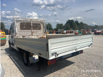 Dropside/ Flatbed truck Iveco Daily 35C12 Flatbed Truck: picture 4