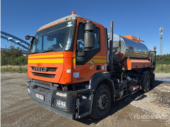 Hook lift truck IVECO Trakker