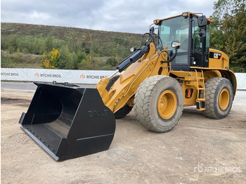 Wheel loader CATERPILLAR 930H