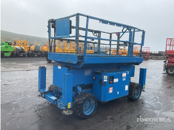 Scissor lift GENIE