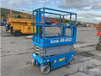 Scissor lift 2019 Genie GS1932 Electric Scissor Lift: picture 3