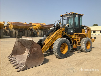 Wheel loader CATERPILLAR 930H