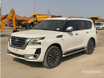 SUV 2015 Nissan Patrol Platinum 4x4 SUV: picture 2