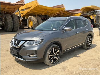 SUV NISSAN