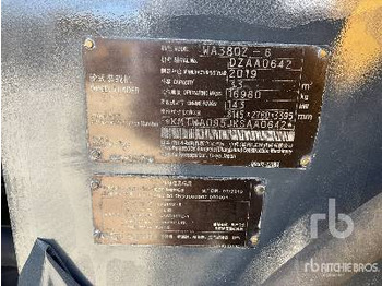 Wheel loader KOMATSU WA380