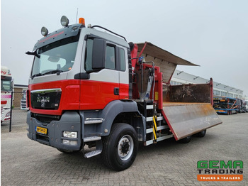 Leasing of MAN TGS 26.400 6x6 4 Daycab Euro4 - HMF1643Z2 - Hyva 2-Zijdige Kipper 5.4m. - REBUILT ENGINE - TOP! (V584) MAN TGS 26.400 6x6 4 Daycab Euro4 - HMF1643Z2 - Hyva 2-Zijdige Kipper 5.4m. - REBUILT ENGINE - TOP! (V584): picture 2