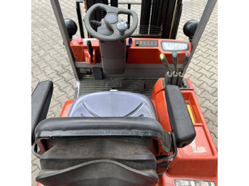 Electric forklift BT CBE18T: picture 3