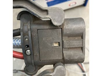 Spare parts for Material handling equipment Hawker 24V/30A: picture 3 Spare parts for Material handling equipment Hawker 24V/30A: picture 3