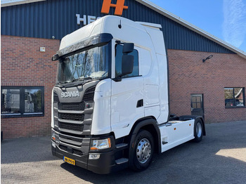 Tractor unit SCANIA S