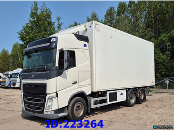 Refrigerator truck VOLVO FH13 460