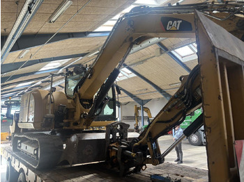 Mini excavator CATERPILLAR 308E2CR