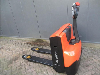 Pallet truck Toyota LWE 140: picture 3