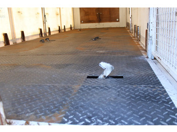 Curtainsider truck DAF CF 330 + EURO 6 + 6X2 STEERING: picture 5