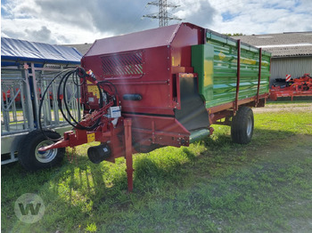 Forage mixer wagon STRAUTMANN