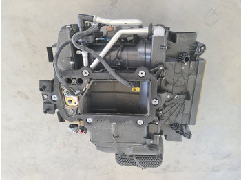 Heating/ Ventilation RENAULT RANGE T / COMPLETE CABINE HEATER / 7484593228: picture 4