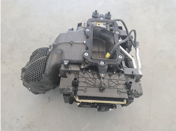 Heating/ Ventilation RENAULT RANGE T / COMPLETE CABINE HEATER / 7484593228: picture 3