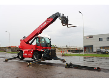 Telescopic handler MAGNI RTH