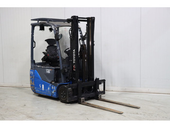 Electric forklift TOYOTA