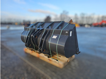 New Loader bucket Case 84269196: picture 4