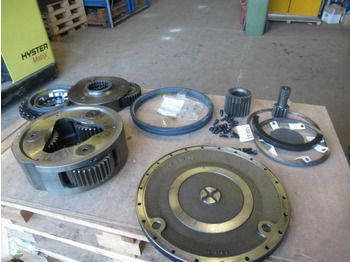 Final drive CASE